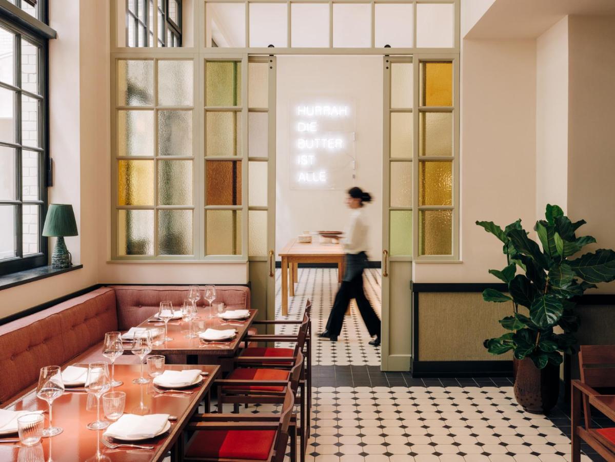 Boutique Hotel Chateau Royal Berlin Bagian luar foto Interior of the restaurant